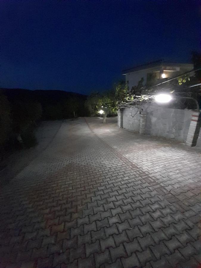 Giola Aparments And Studios 2 Astris Ngoại thất bức ảnh