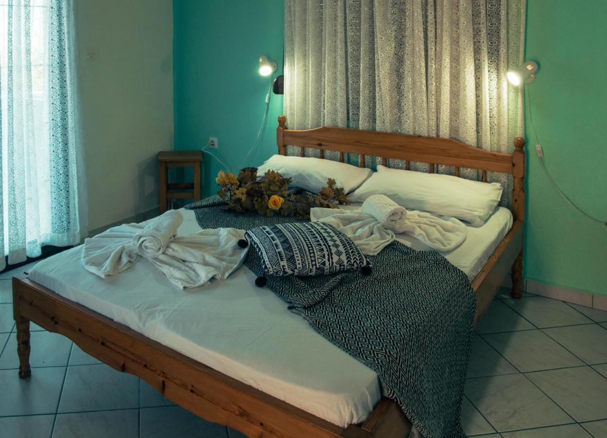 Giola Aparments And Studios 2 Astris Ngoại thất bức ảnh