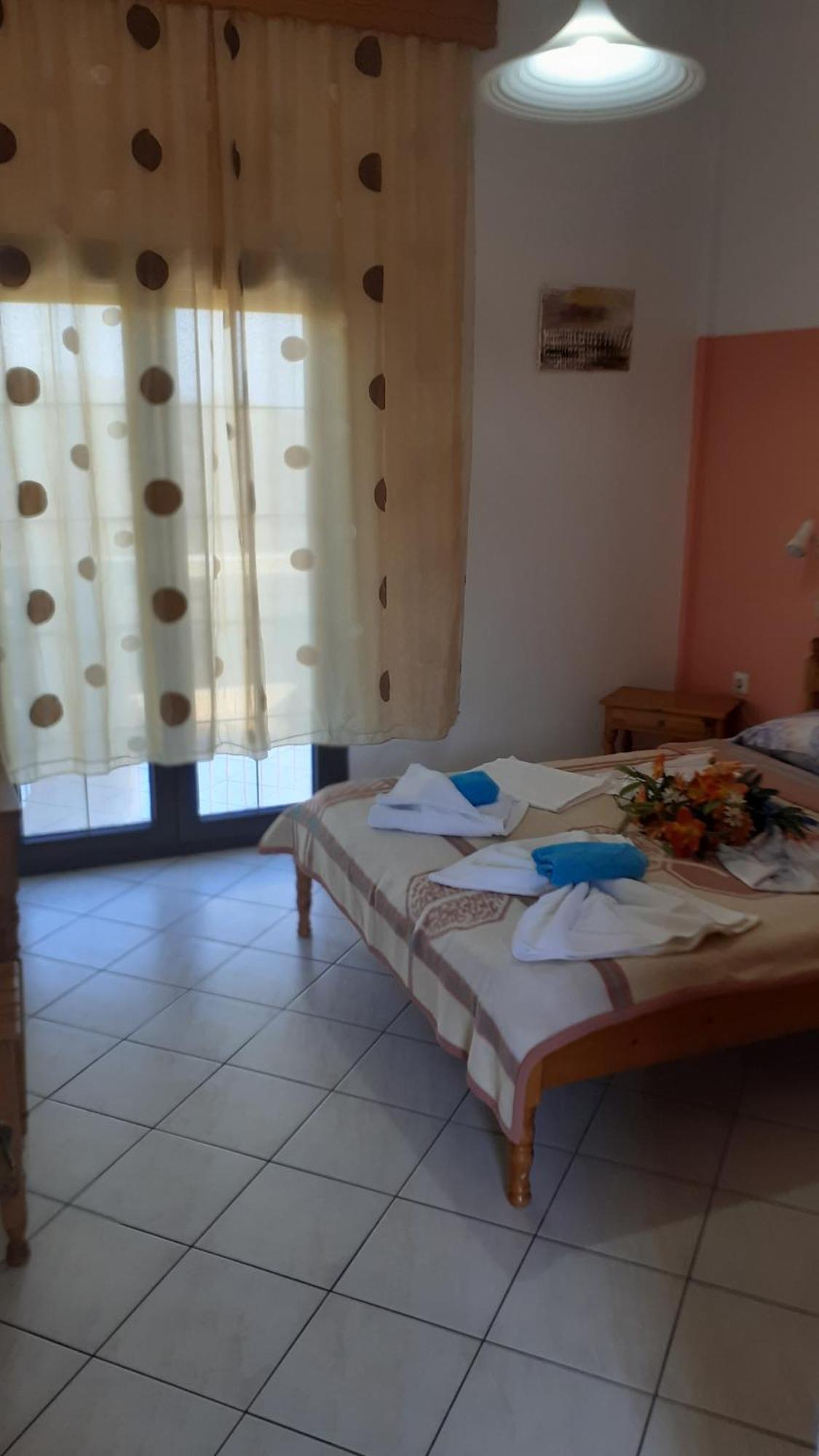 Giola Aparments And Studios 2 Astris Ngoại thất bức ảnh