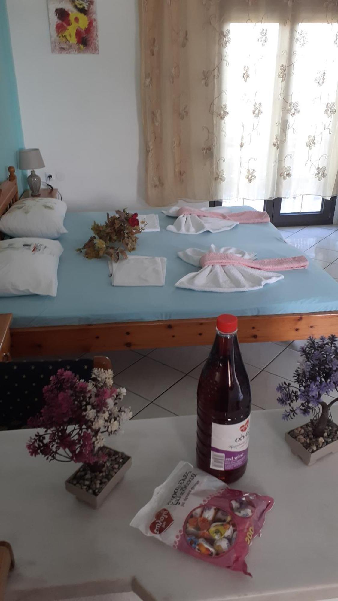 Giola Aparments And Studios 2 Astris Ngoại thất bức ảnh