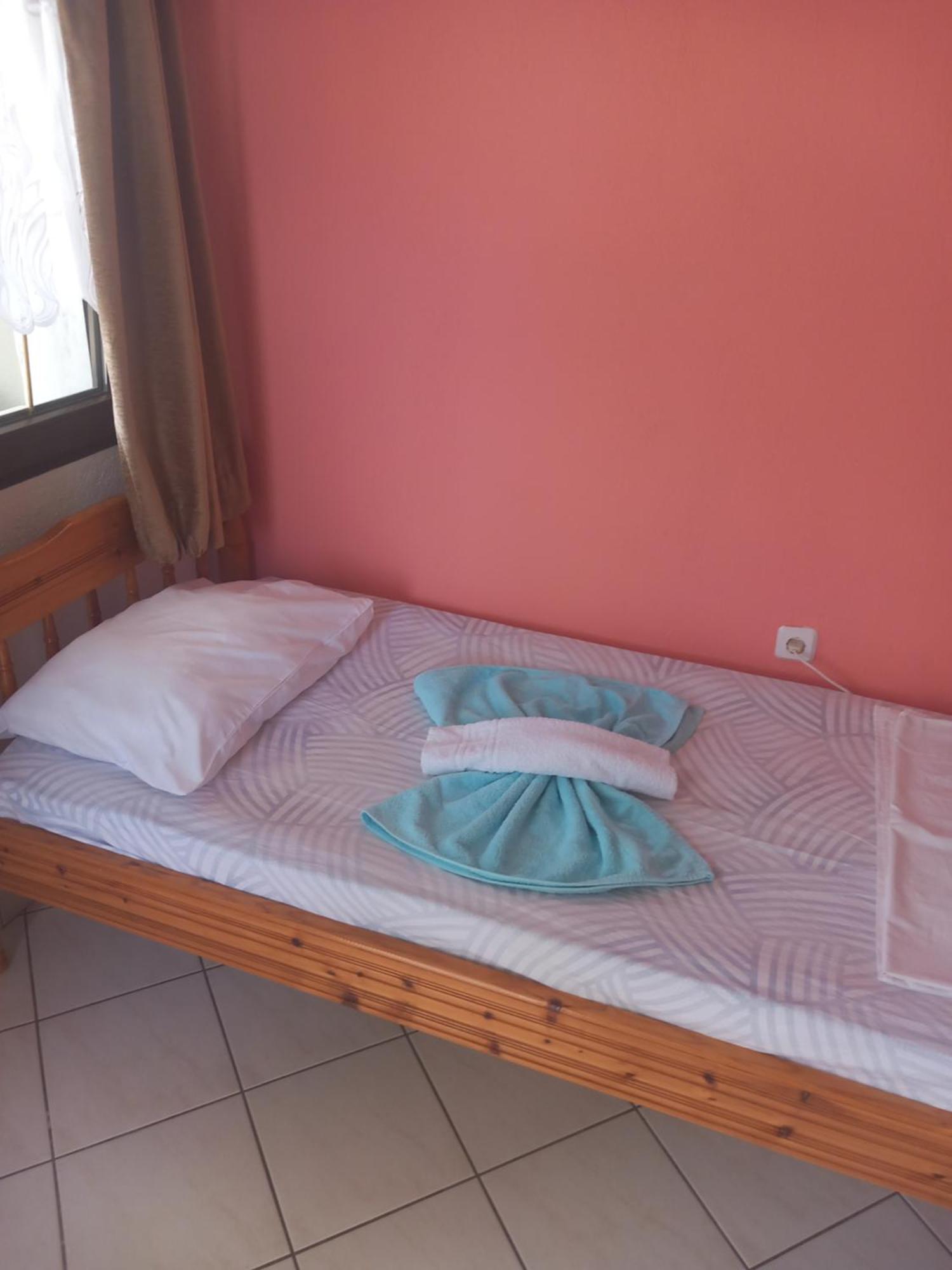 Giola Aparments And Studios 2 Astris Ngoại thất bức ảnh