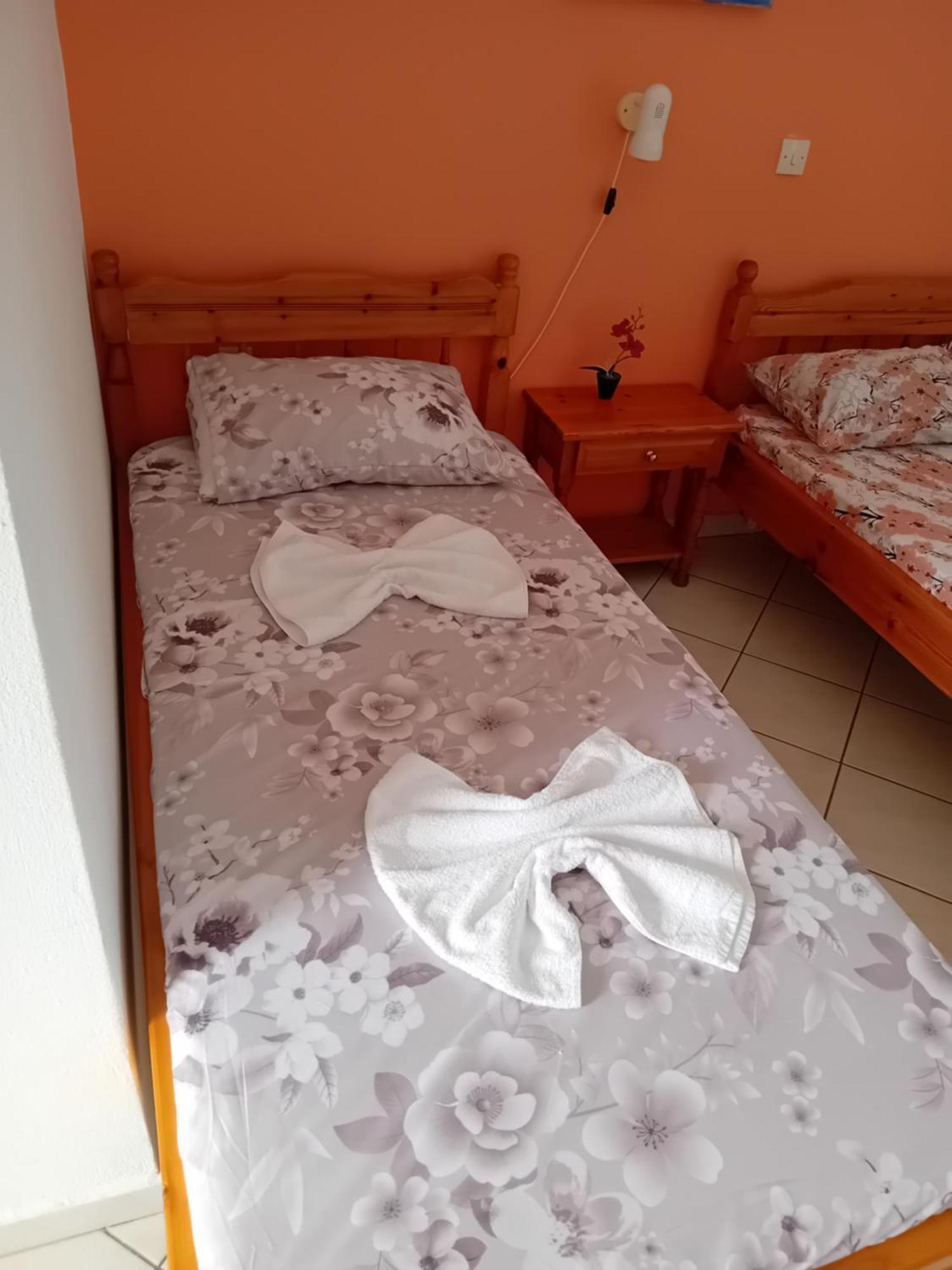 Giola Aparments And Studios 2 Astris Phòng bức ảnh