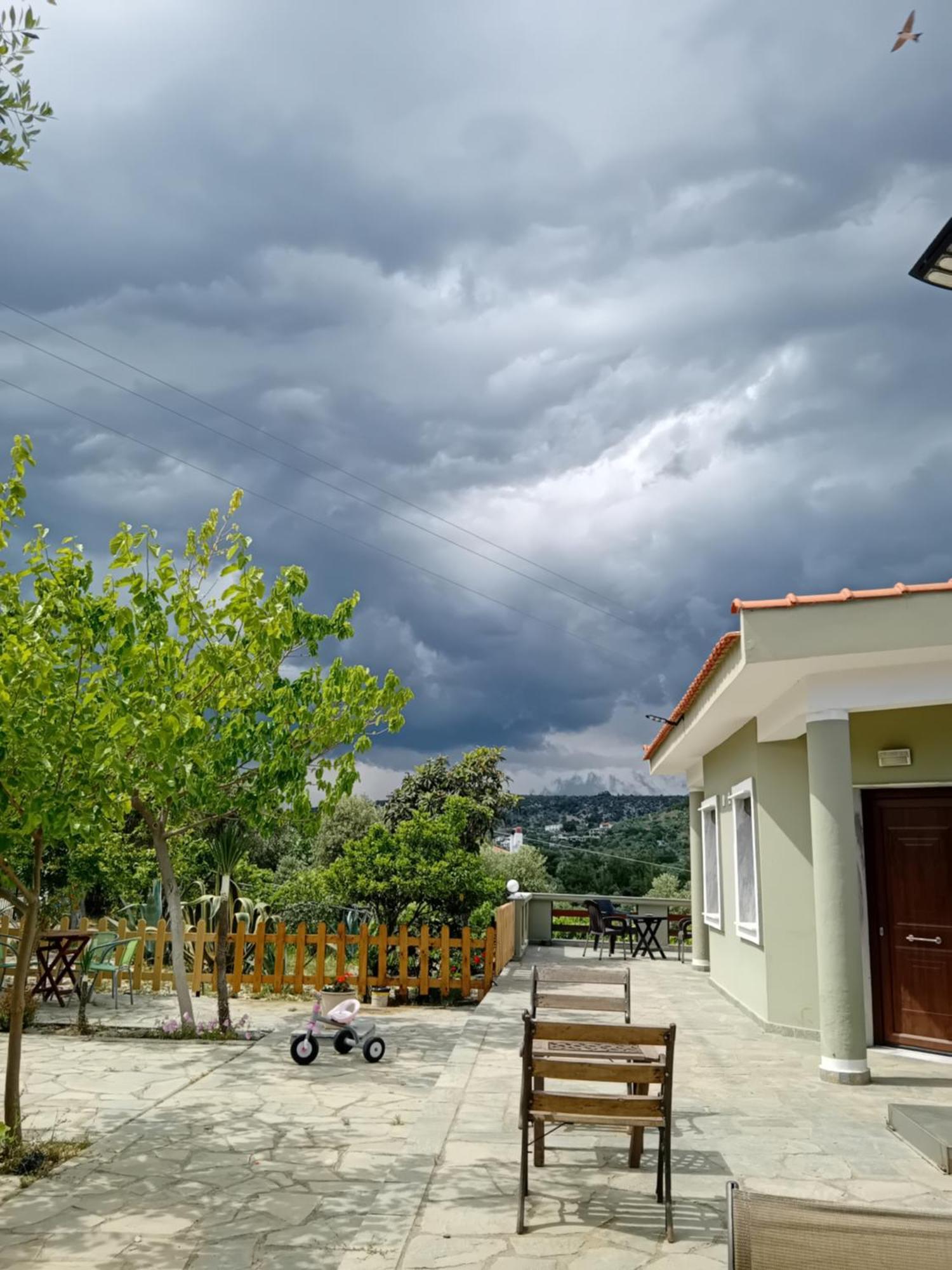 Giola Aparments And Studios 2 Astris Ngoại thất bức ảnh