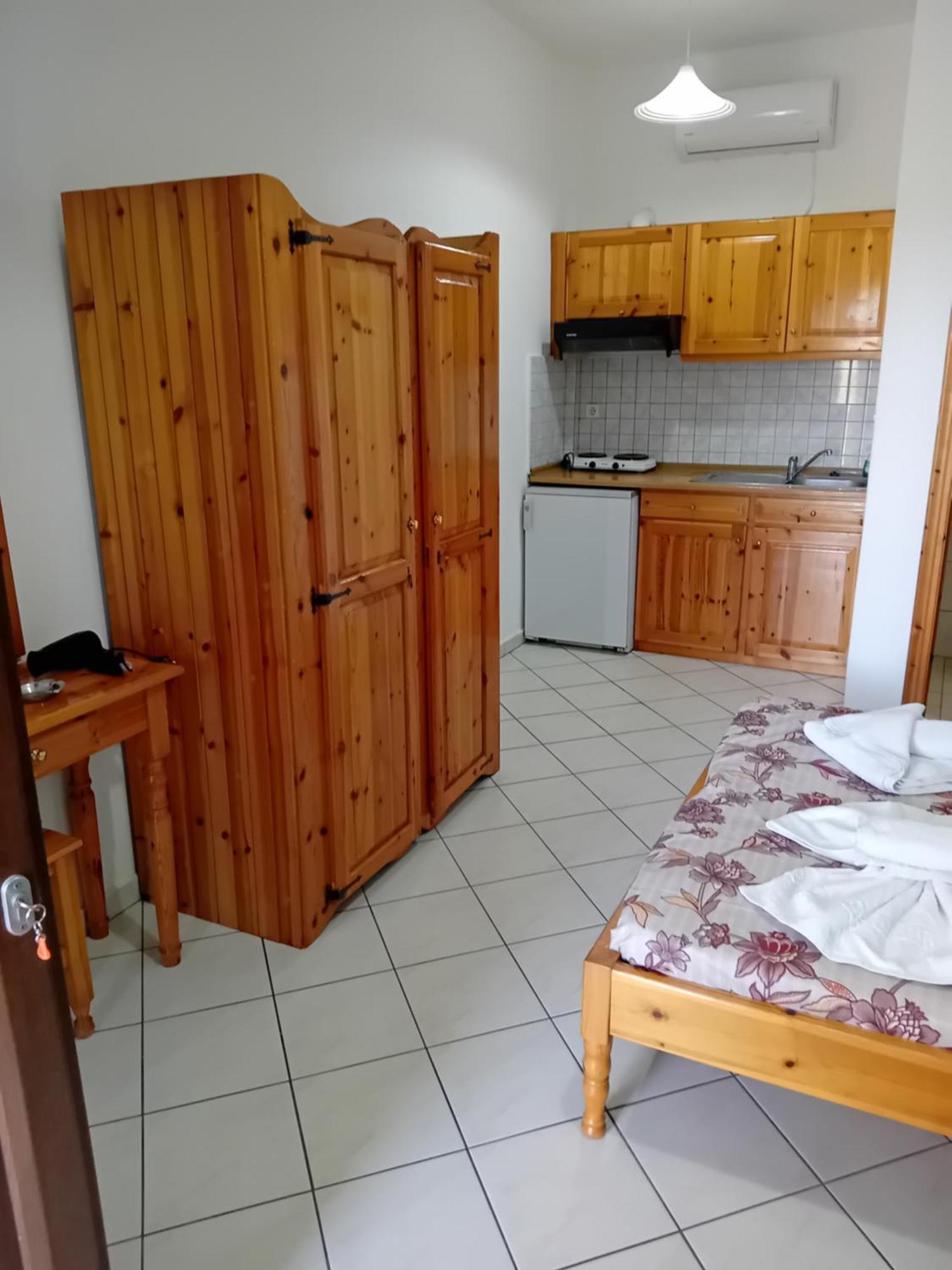 Giola Aparments And Studios 2 Astris Phòng bức ảnh